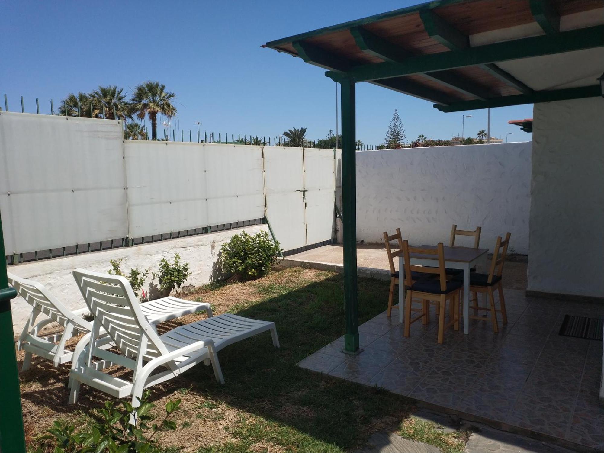 1 Bedroom Bungalow Next Yumbo Center Μασπαλόμας Εξωτερικό φωτογραφία